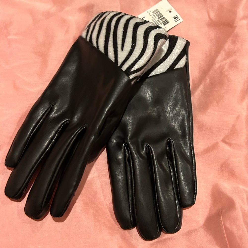 INC International Concept Ladys Faux Leather Gloves, Zebra trim, lined sz L